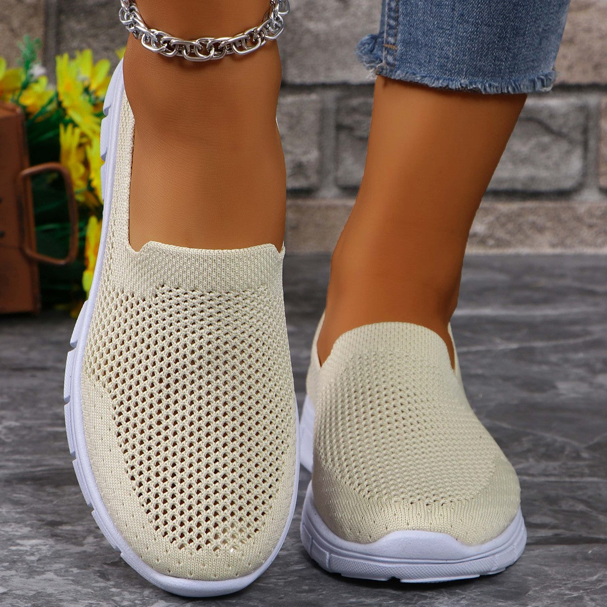Damen Slip-On Freizeitschuhe mit atmungsaktiver Netzstruktur R&B