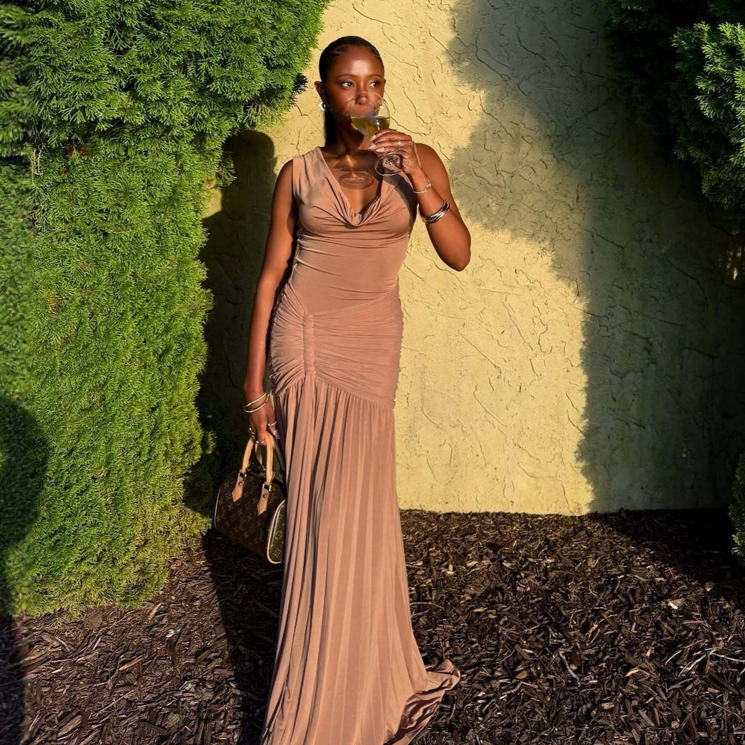 Damen Maxikleid mit eleganter Drapierung und schickem V-Ausschnitt R&B