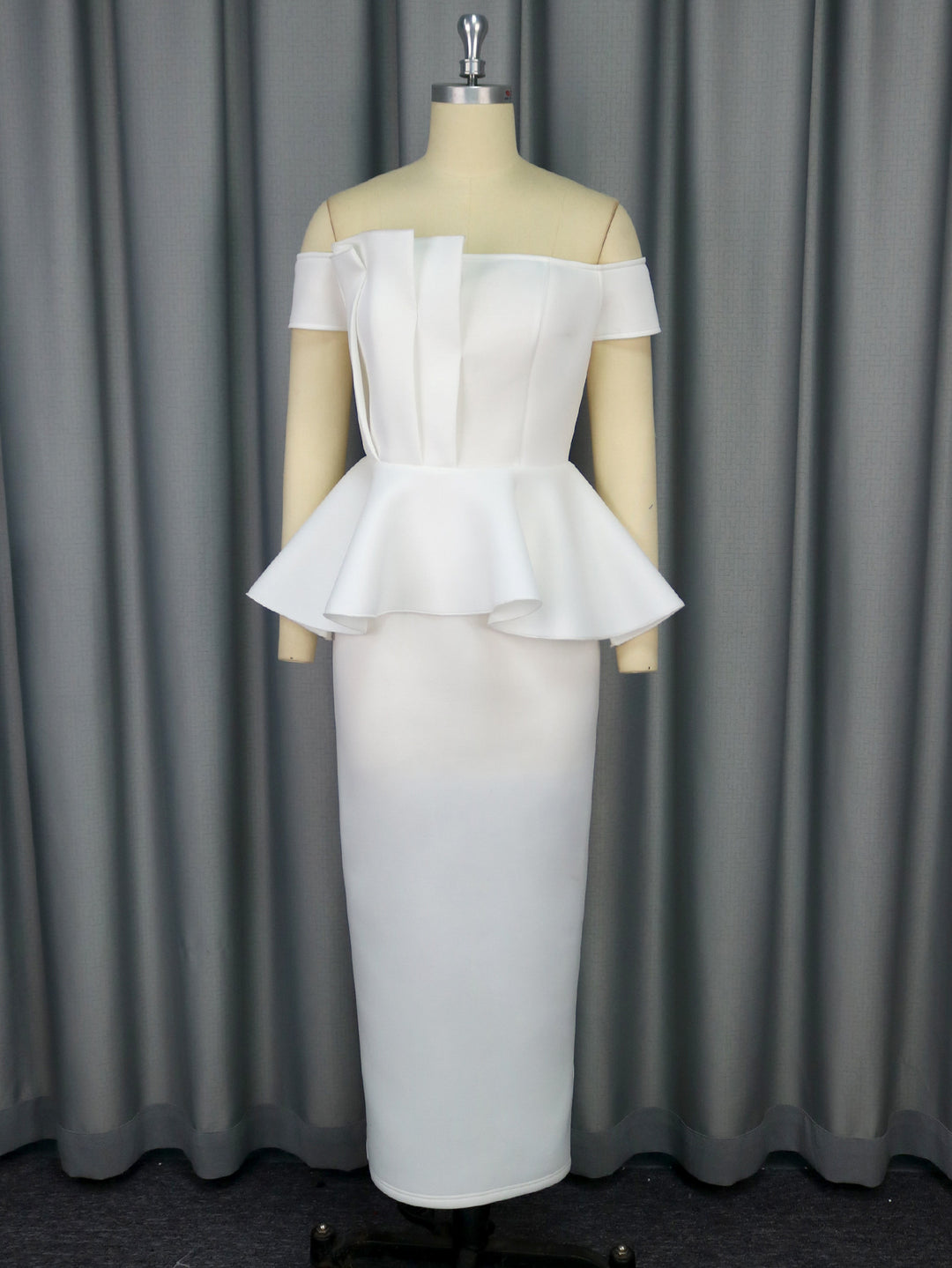 Damen Elegantes Peplum Kleid mit schulterfreiem Oberteil R&B