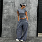 Damen Sportliches Set mit Figurbetontem Oberteil und weitem Hosen R&B