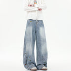 Damen Weit geschnittene Jeans mit bunten Stickereien