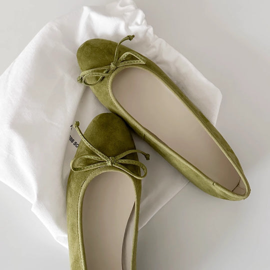Damen Ballerinas mit zartem Schleifen-Detail und hochwertigem Wildleder R&B
