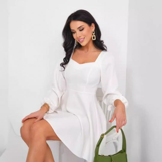 Damen Minikleid mit Puffärmel und Herz-Ausschnitt R&B