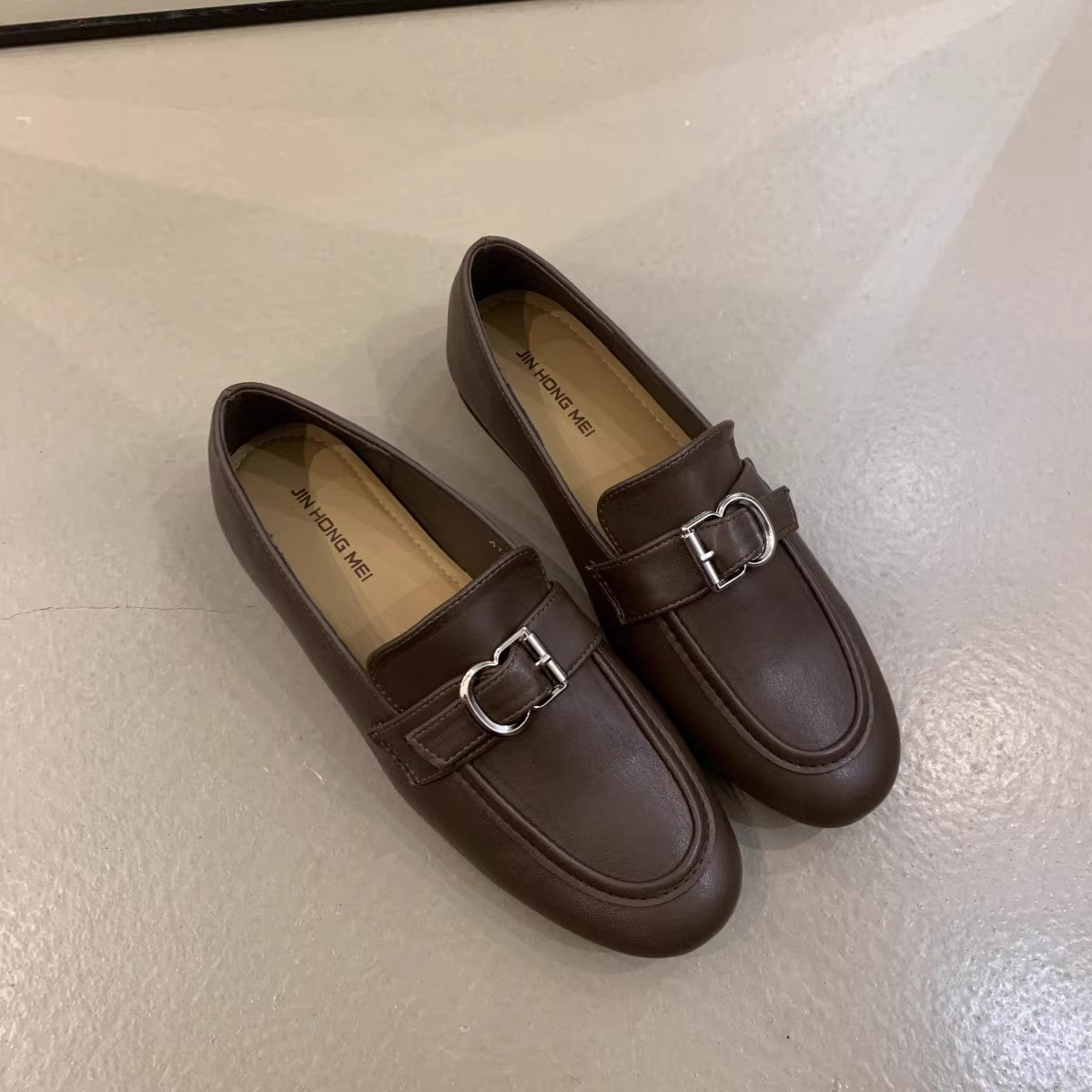 Damen elegante Mokassins mit dekorativem Schnallenverschluss R&B