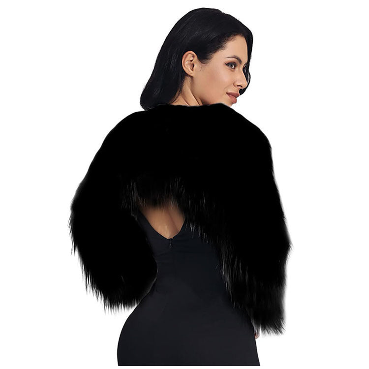 Damen Extravaganter Kunstpelzbolero mit elegantem Schnitt R&B
