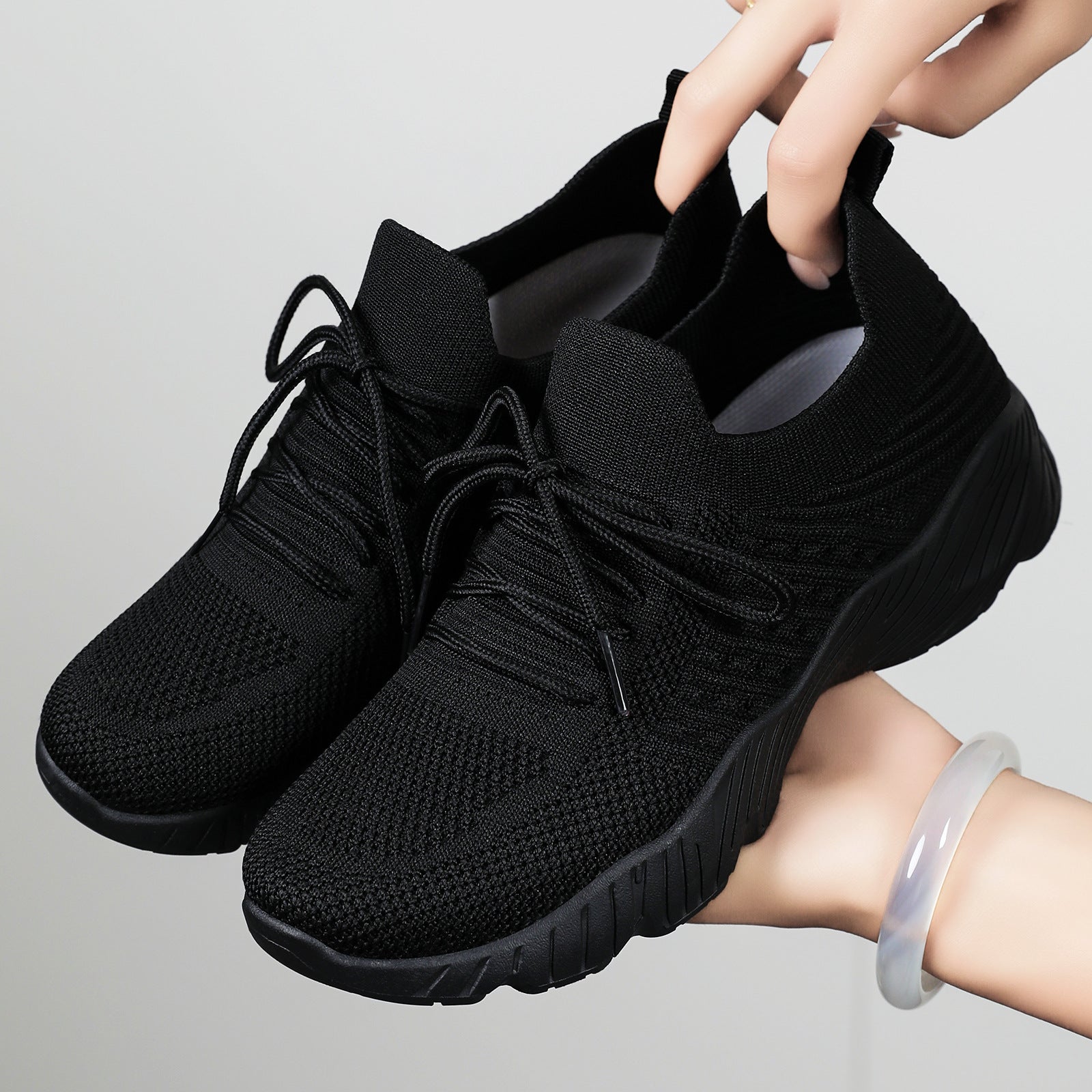 Damen atmungsaktive und flexible Fitness-Sneaker mit elastischer Schnürung R&B