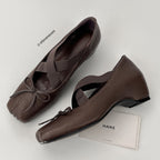 Damen Ballerina-Schuhe mit raffiniertem Cross-Over-Riemen und weichem Leder