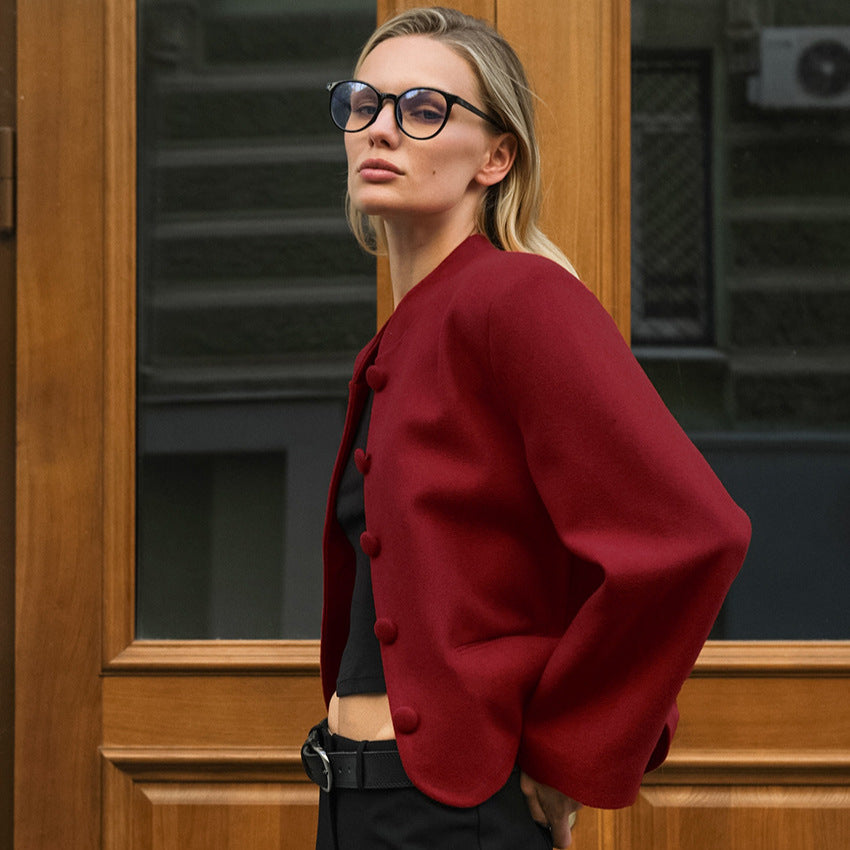 Damen Modische Jacke mit hochgeschlossenem Kragen und Knopfdetails R&B