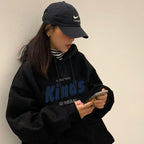 Damen Kapuzenpullover mit lässigem Schnitt und modernem Schriftzug
