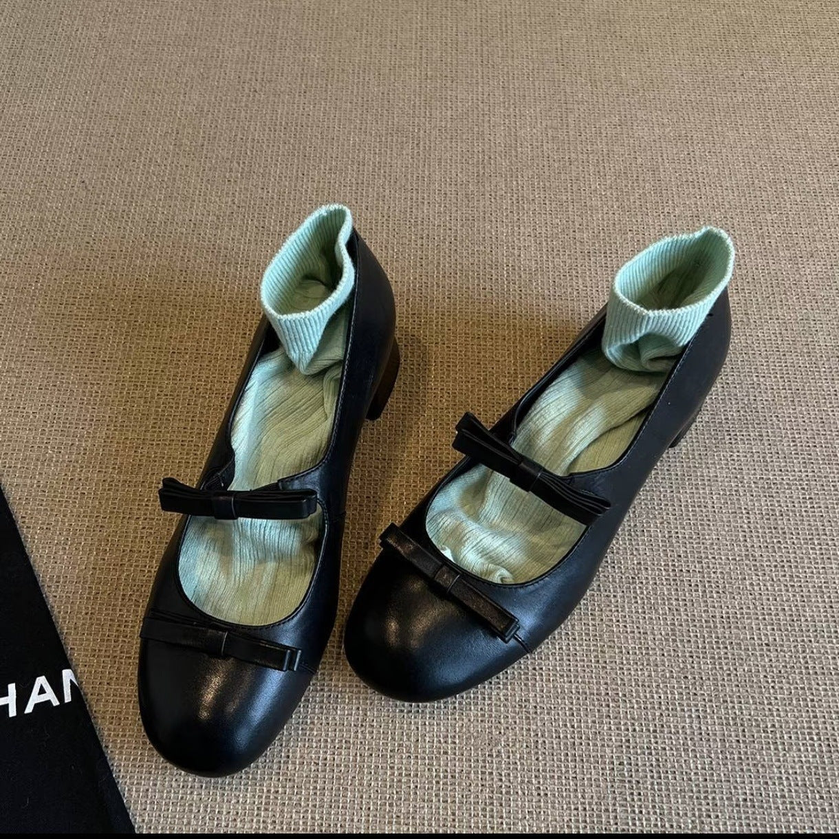 Damen Ballerinas mit dekorativem Strickbund und eleganten Schleifen