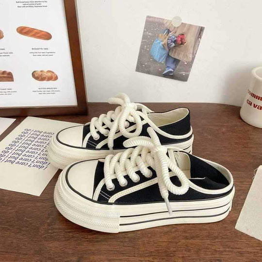 Damen Bequeme Sneaker mit doppelter Sohle und dekorativer Schnürung R&B