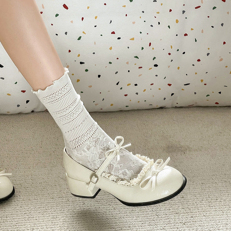 Damen Ballerinas mit romantischem Riemchen und dekorativen Spitzenakzenten R&B