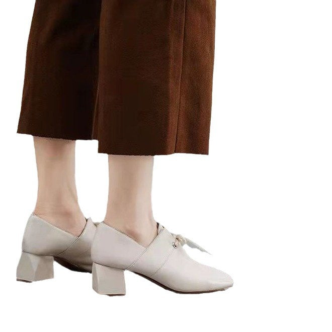 Damen elegante Schnürschuhe mit eckiger Zehenpartie und modischem Absatz R&B