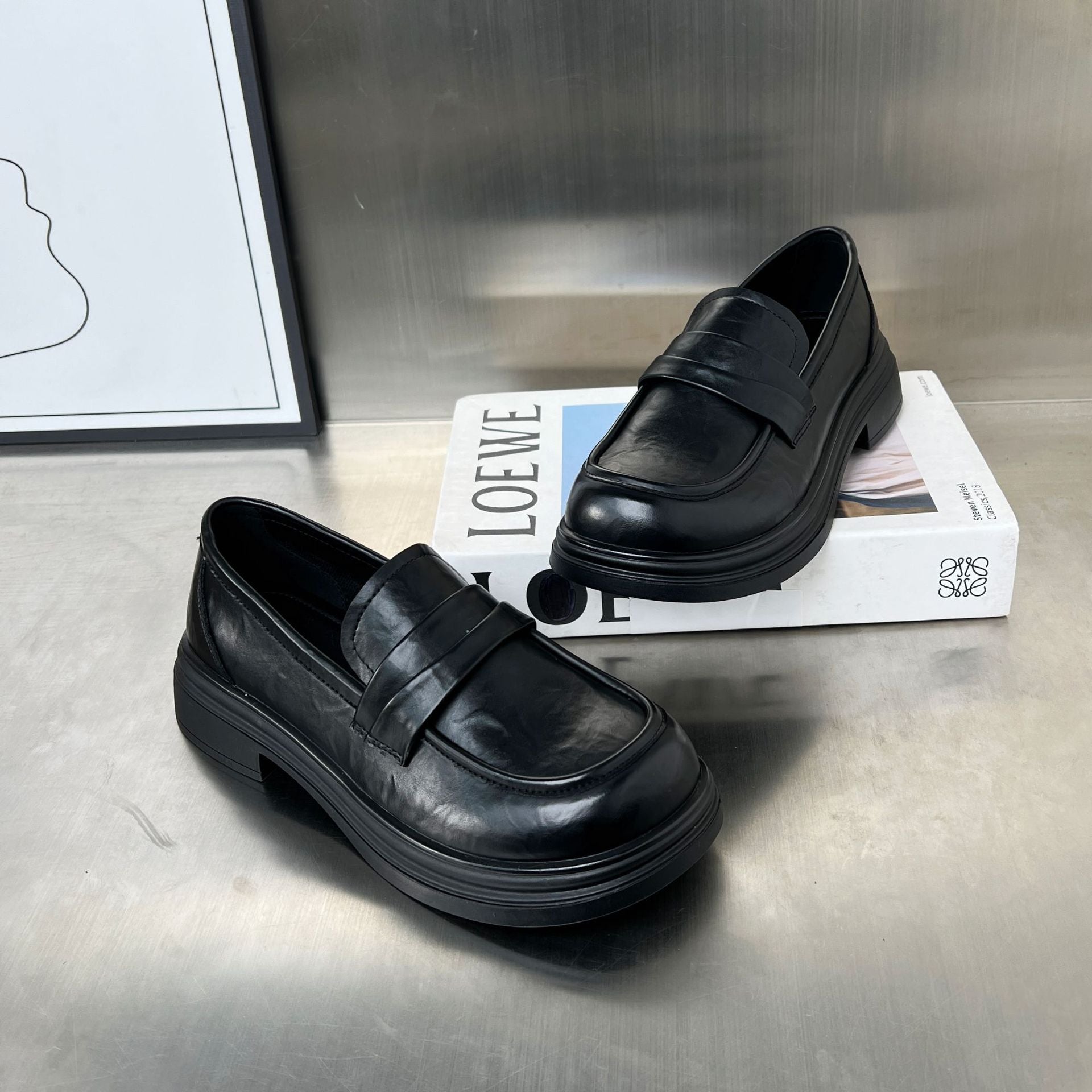 Damen Modische Slipper mit komfortablem Fußbett und edler Verzierungsnaht R&B
