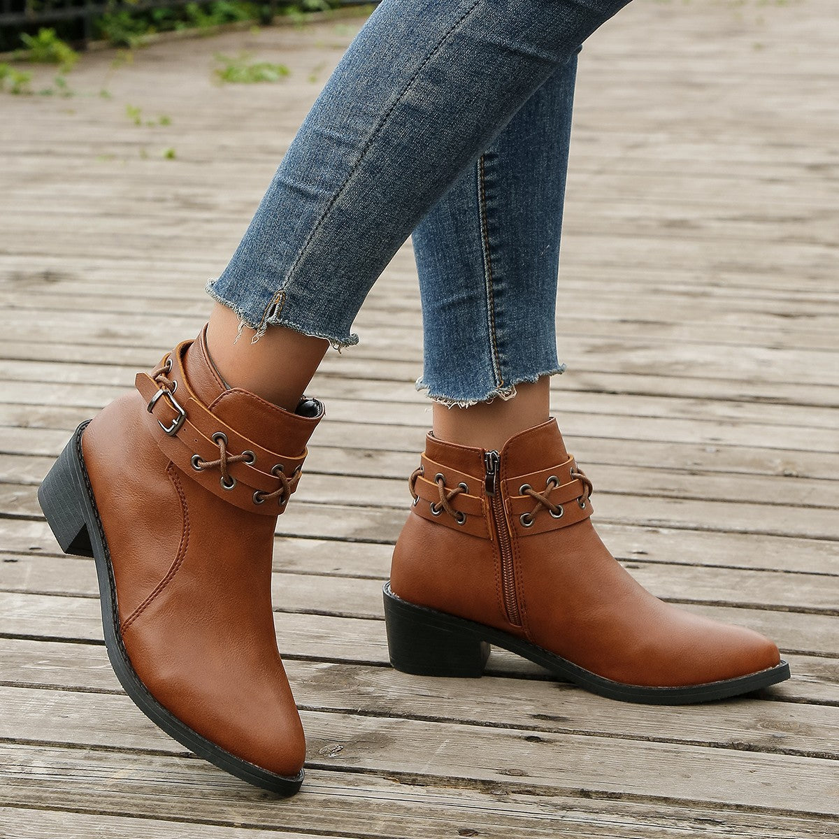 Damen Stiefeletten mit modischem Schnür-Detail R&B