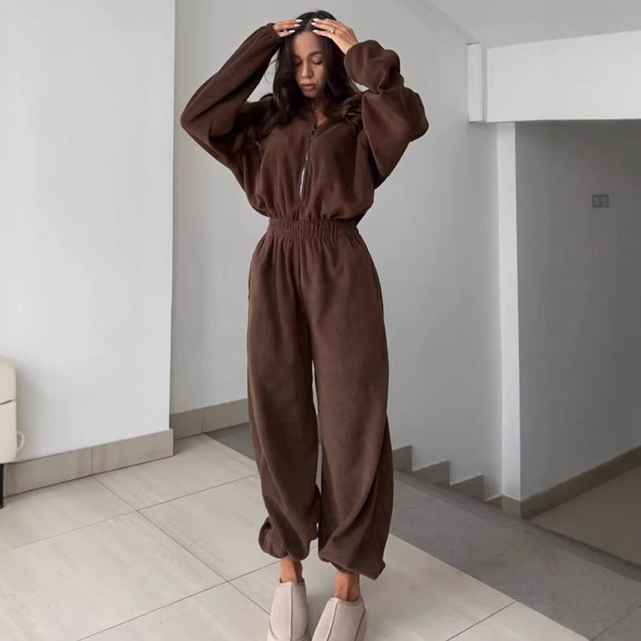 Damen Fleece-Jumpsuit mit hohem Kragen und elastischem Bund R&B