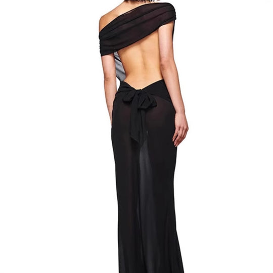 Damen Elegantes Maxikleid mit asymmetrischem Ausschnitt und raffiniertem Bogen-Detail R&B