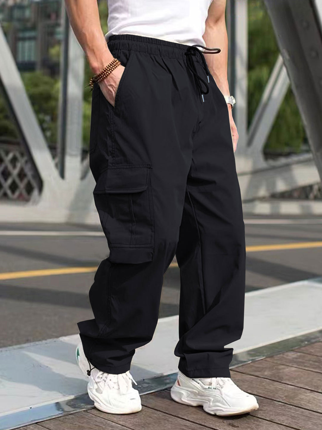 Herren moderne Cargohose mit elastischem Bund und multifunktionalen Taschen R&B