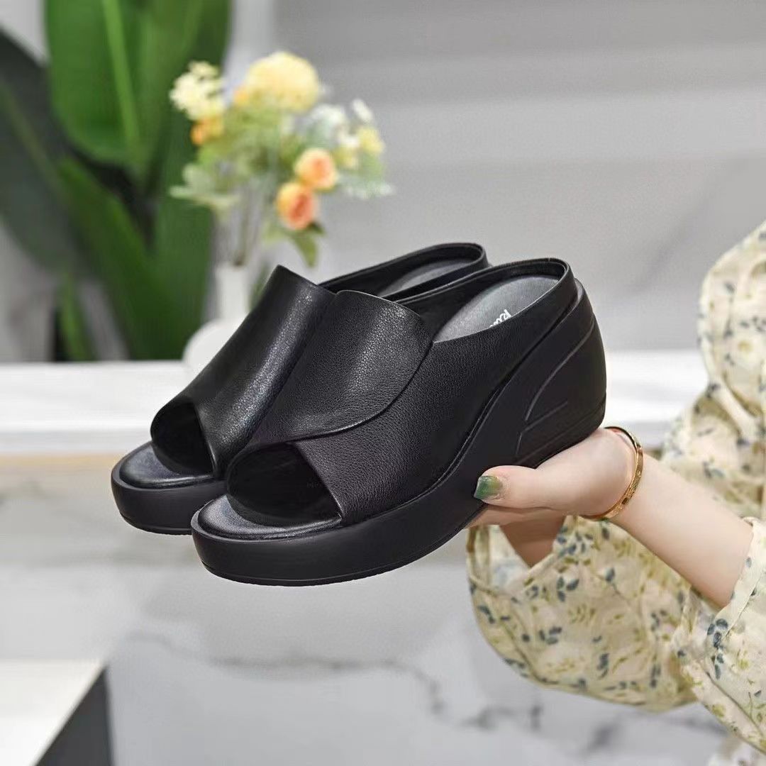 Damen Elegante Wedge-Sandalen mit modischem Riemendesign