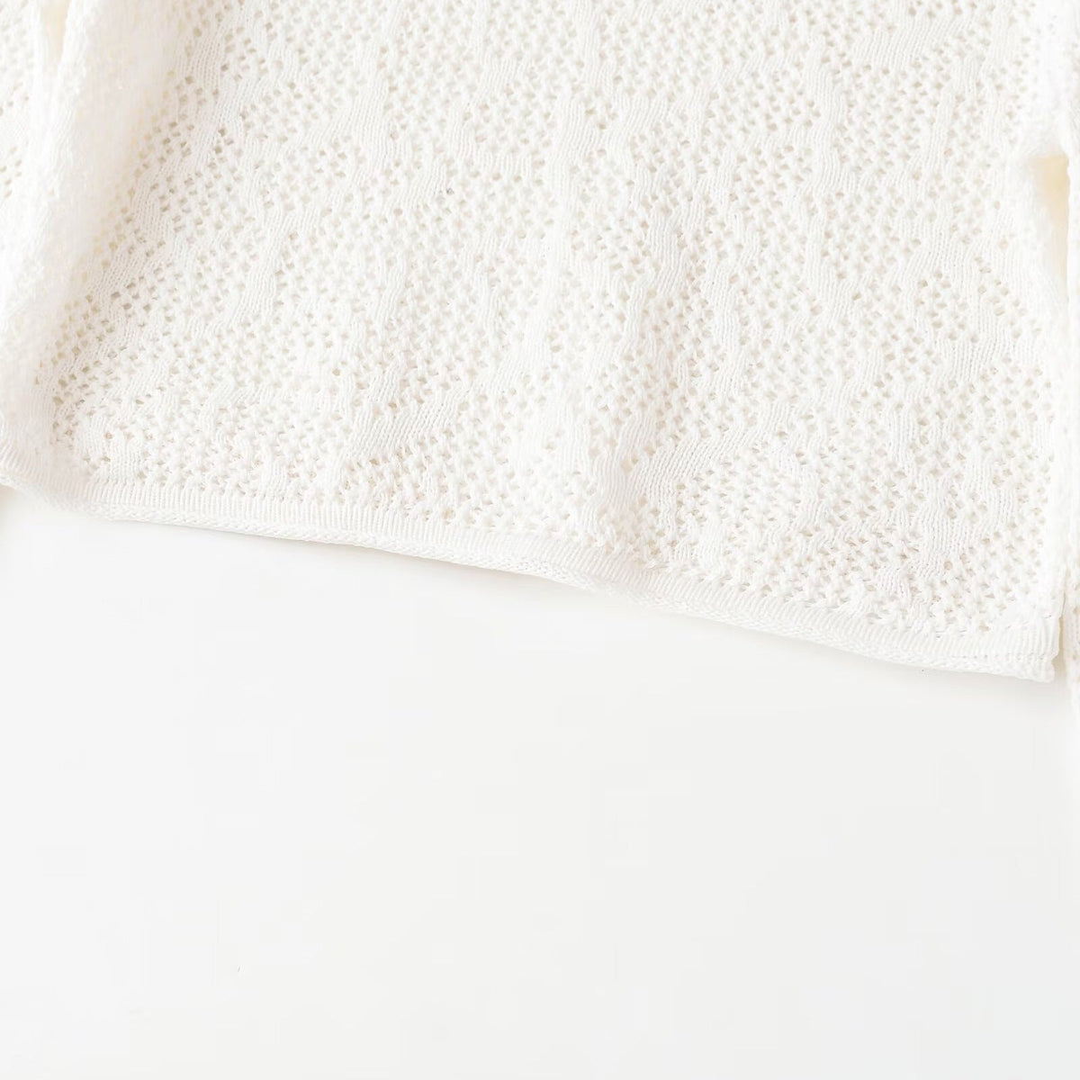 Damen Cropped Strickoberteil mit elegantem Längs-Muster R&B