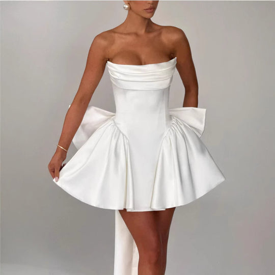 Damen Bandeau Cocktailkleid mit fließendem Rock und schwingendem Saum R&B