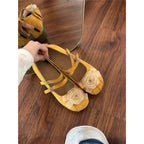 Damen Mary Jane Schuhe mit kunstvollen Blumenapplikationen R&B