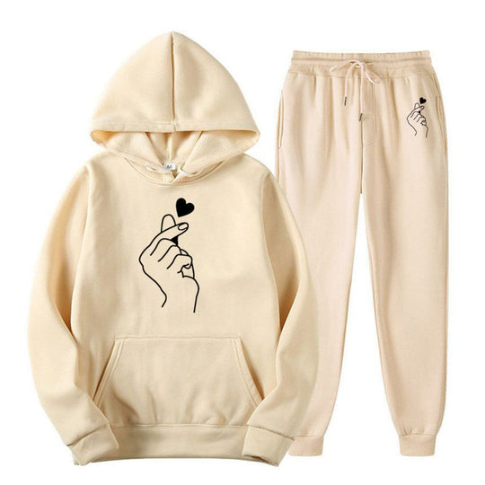 Damen Jogginganzug mit kreativem Herzmotiv und bequemer Passform R&B