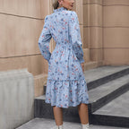 Damen Midi-Kleid mit floralen Rüschen und elegantem Stehkragen R&B