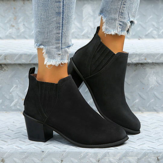 Vintage Stiefeletten mit dicken Absätzen R&B