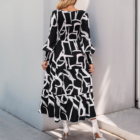 Damen Maxikleid mit modernen grafischen Mustern und voluminösen Ärmeln R&B
