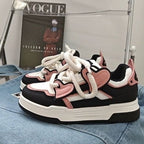 Damen Sportliche Sneakers mit verstellbarem Schnürsystem und farbenfrohen Akzenten R&B