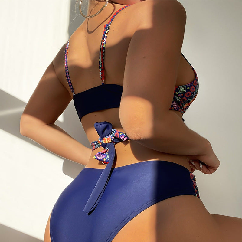 Damen Triangel-Bikini mit elegantem Muster und innovativem Schnitt R&B