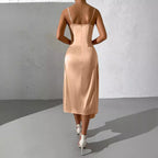 Damen langes Satin-Kleid mit sinnlichem Schlitz