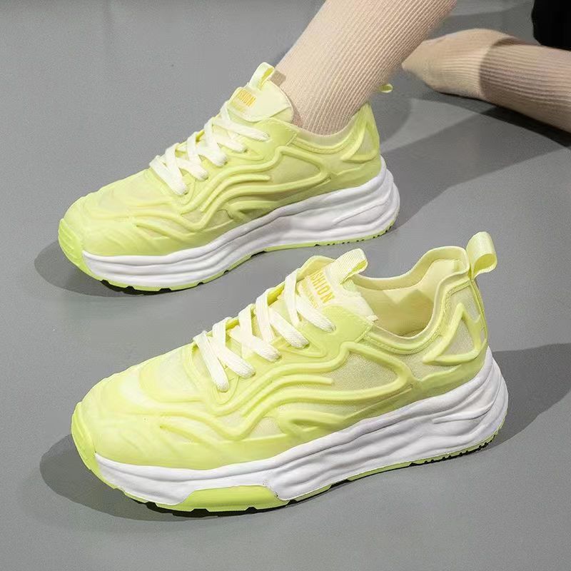 Damen Sportliche Sneaker mit atmungsaktiver Netzstruktur und dämpfender Sohle R&B