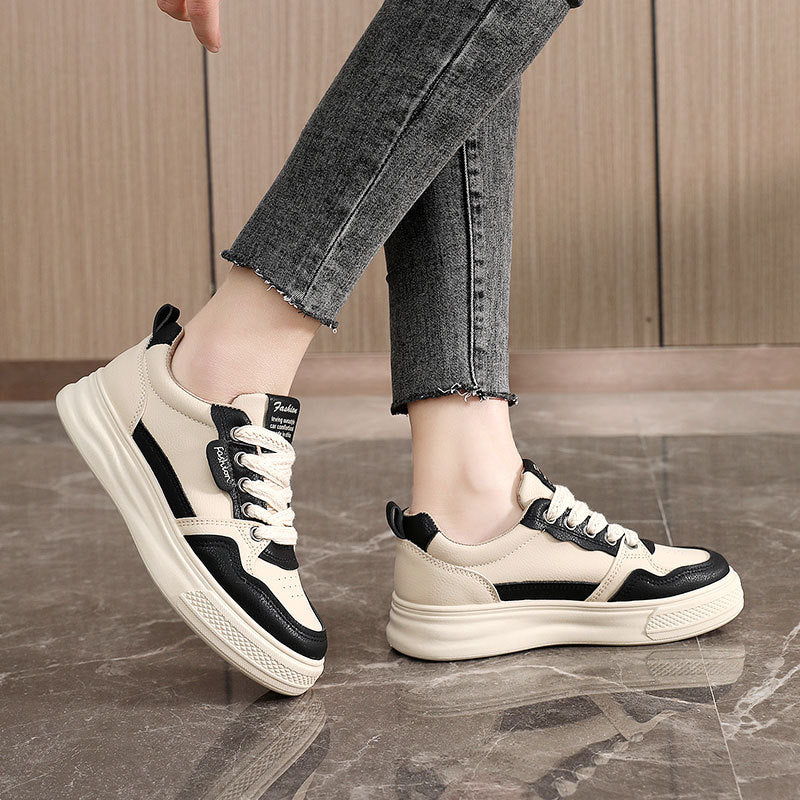 Damen Sportliche Sneaker mit dämpfender Sohle und auffälligem Design R&B
