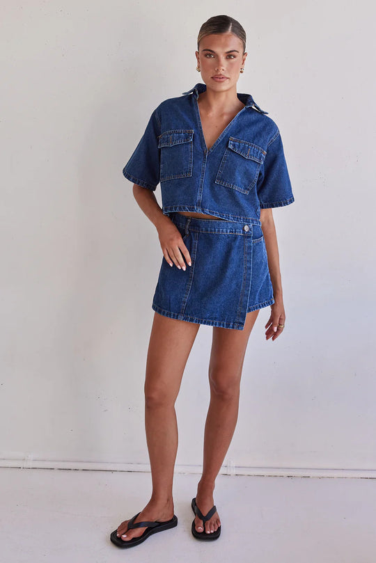 Damen Denim-Kurzjacke mit passendem Rock im lässigen Stil R&B