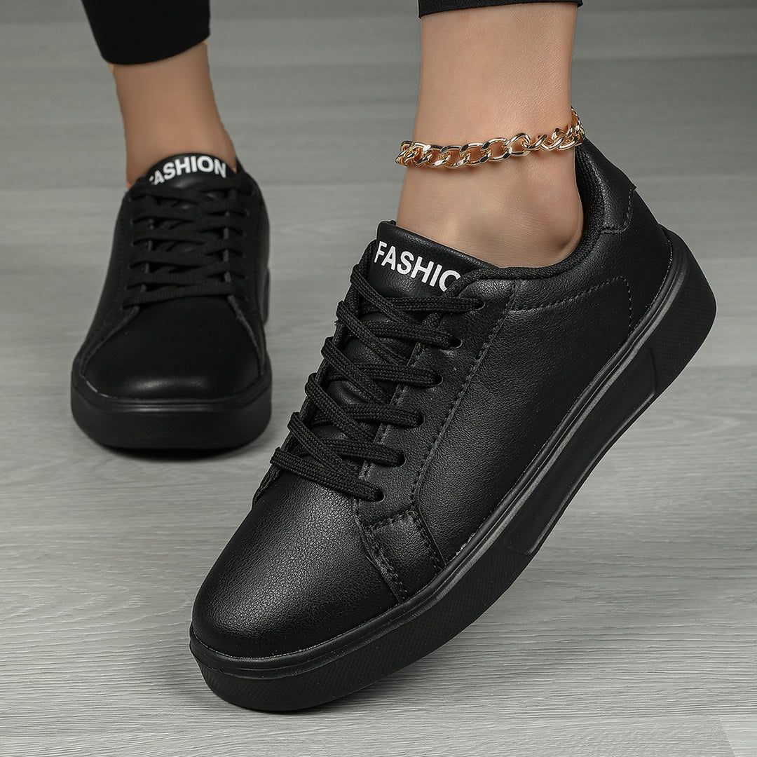 Damen nan minimalistische Sneaker im veganen Lederlook mit gepolsterter Komfortsohle R&B