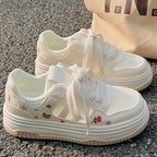 Damen Sneakers mit verspielten Applikationen und weichem Fußbett R&B