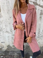 Damen Elegante Wolljacke mit durchgehender Knopfleiste und großzügigen Taschen