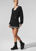 Damen sportliches Sweatkleid mit modischem Kurzpullover