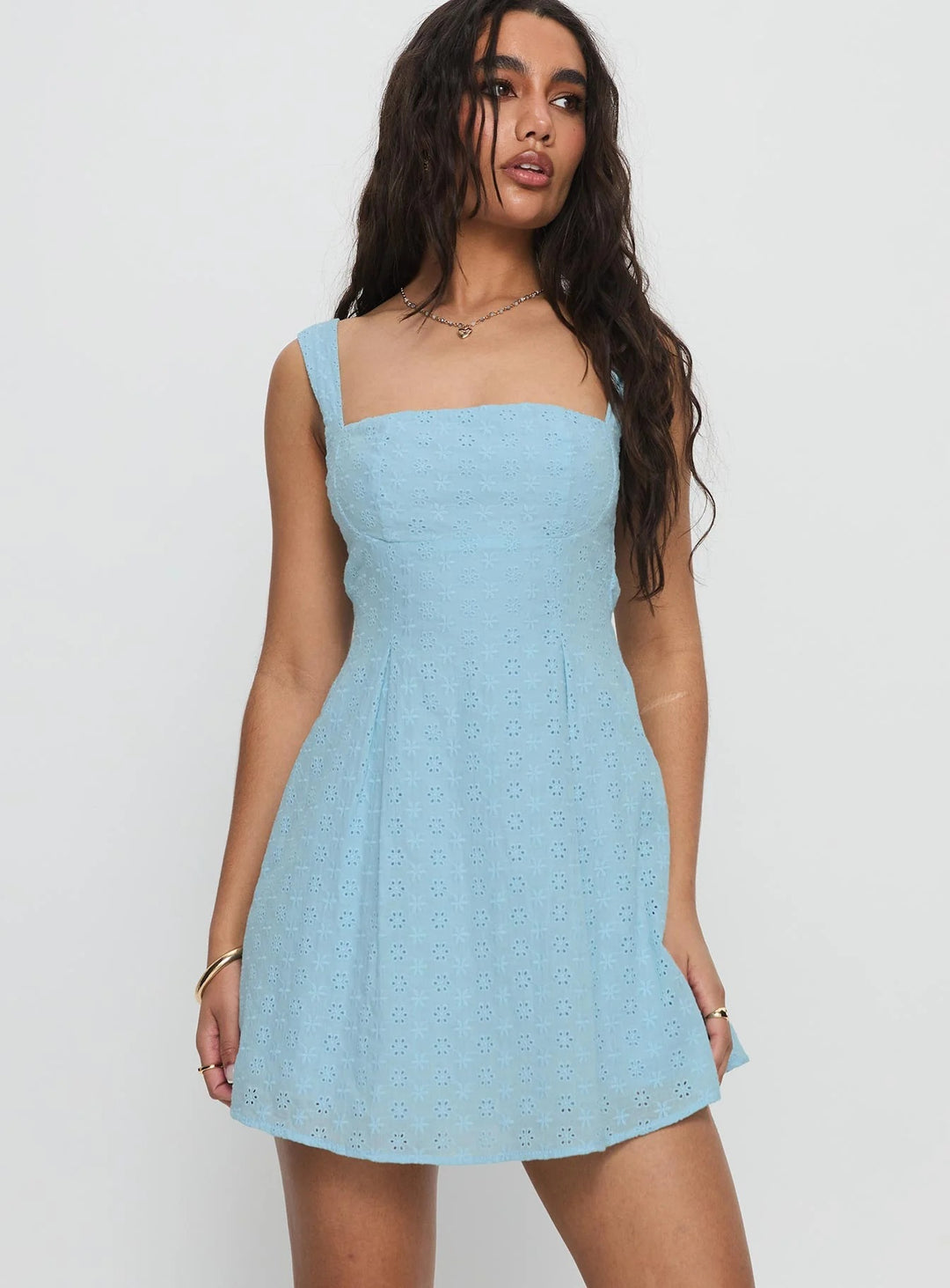 Damen Sommerliches Minikleid mit zauberhaftem Blütenmuster und verstellbaren Trägern R&B