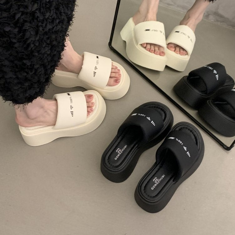 Damen bequeme Platform-Pantoletten mit modischer Riemenverzierung R&B