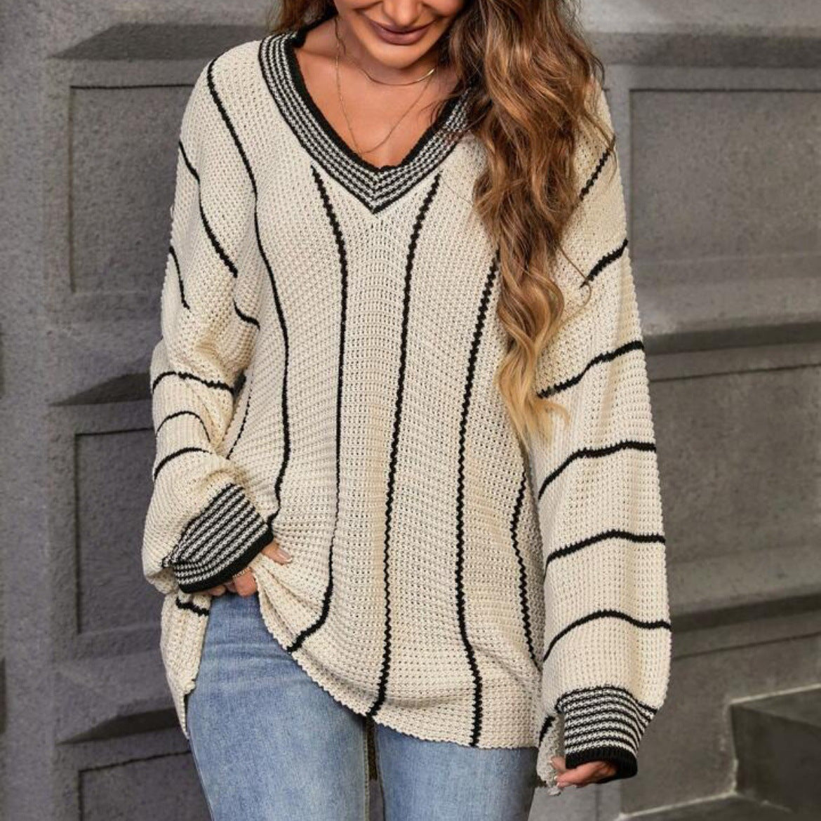 Damen Großer Strickpullover im lässigen Oversized-Stil mit V-Ausschnitt und Streifenmuster R&B