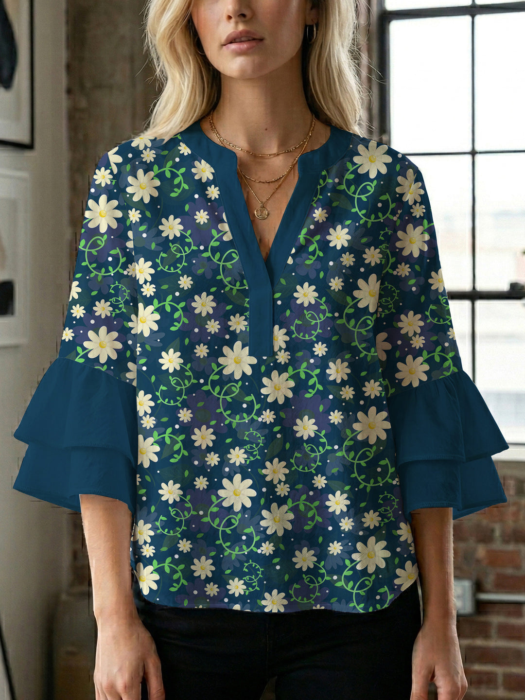Damen Bluse mit voluminösen Ärmeln und floralem Design R&B