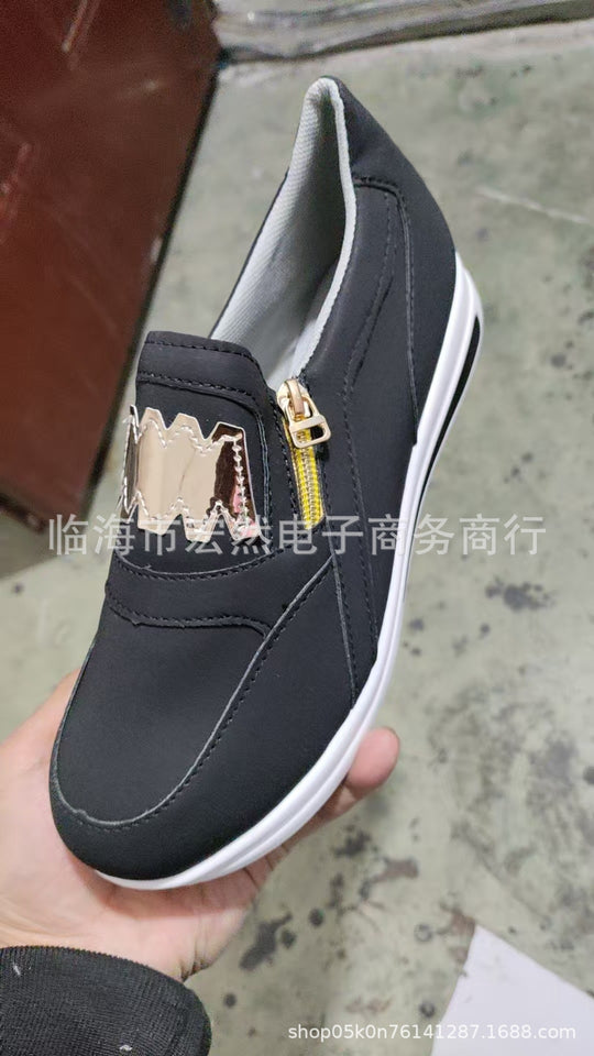 Damen Slip-On Sneakers mit goldenem Reißverschluss und trendigem Design R&B