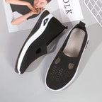 Damen Leichte und luftige Slip-On Sneakers mit elastischer Sohle R&B