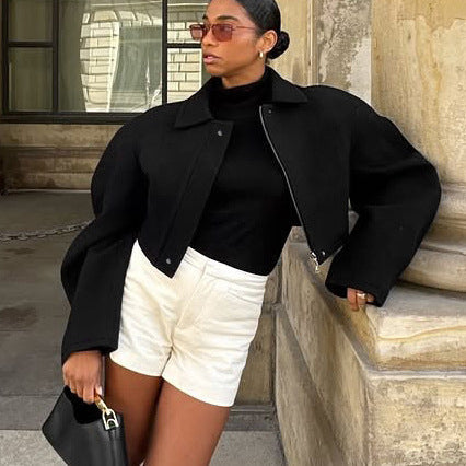 Damen Oversized Cropped-Jacke mit innovativem Schnitt R&B