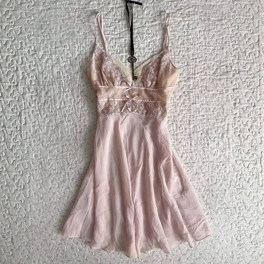 Damen Elegantes Nachthemd mit Spitzenverzierungen R&B