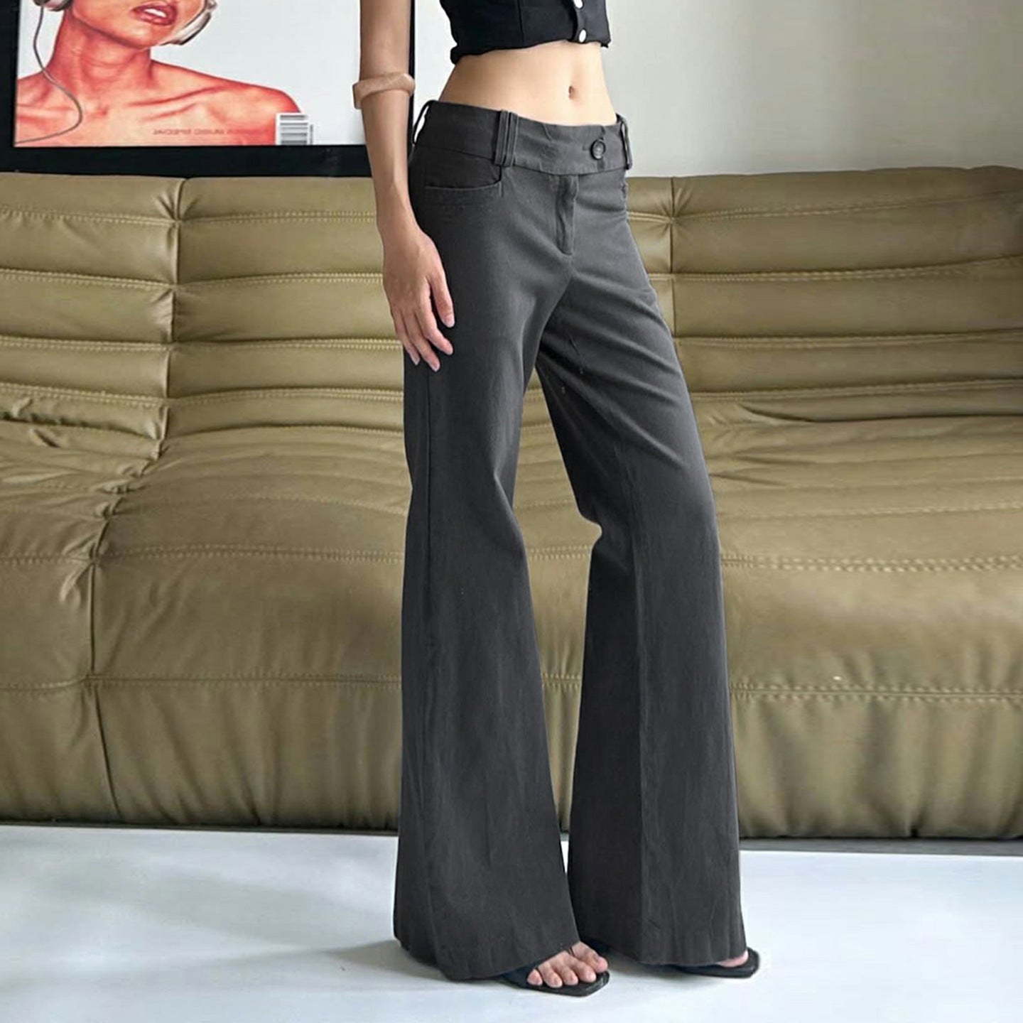 Damen Flared Pants im eleganten Schnitt R&B
