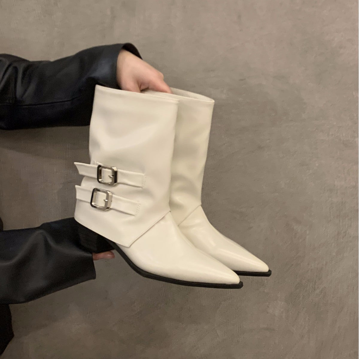 Damen Elegante Stiefeletten mit dekorativen Schnallen und spitzem Schnitt R&B